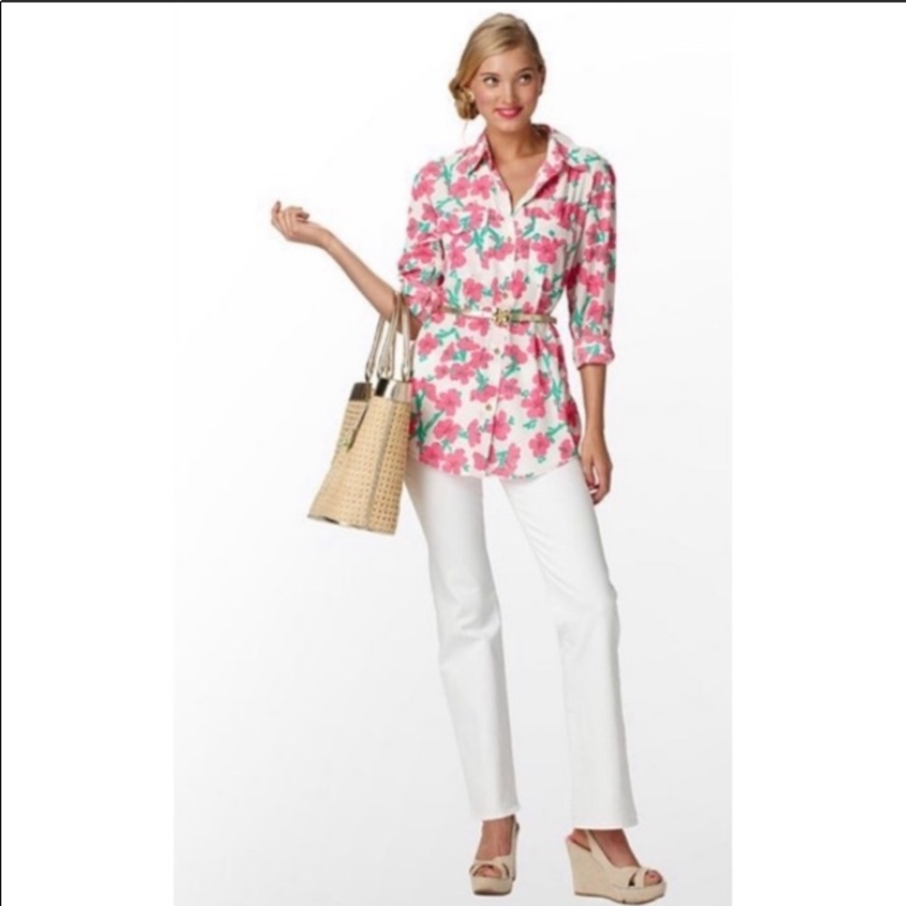 Lilly Pulitzer Floral Button Front Blouse size Medium - Picture 2 of 8